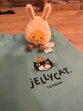 NWT Jellycat Bunny Egg Retired